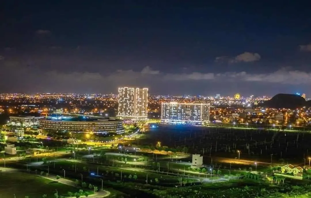 Can Penhouse 3 Ngu View Bien Fpt Plaza 2 contacts